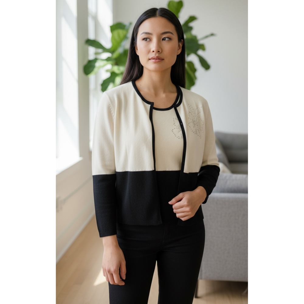 Emma James Petite‎ Small 2 Piece Sweater Set Rhinestone Embellished Black Cream